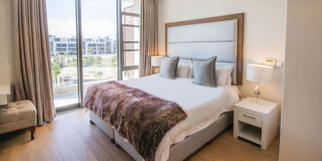 קייפטאון Three Bedroom Apartment - Fully Furnished And Equipped מראה חיצוני תמונה